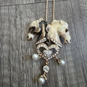 Horse Heads Western Pearl Pendant Enamel Necklace Cowboy Rodeocore